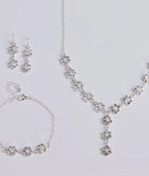 Get ready for any event with the Timeless Elegance Floral Rhinestone and Pearl Necklace Set in silver, an essential start to creating a versatile holiday outfit for women for holiday parties, cocktail hours, or NYE events.