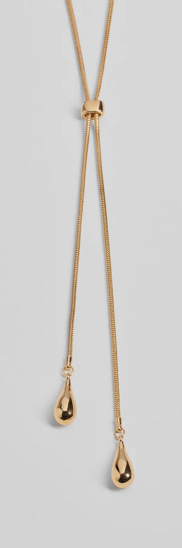 Sleek Teardrop Charm Lariat Necklace