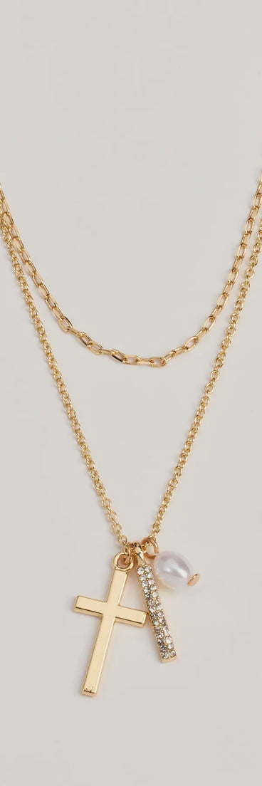 
Upgrade your style game for 2025 with the Major Charmer Multi Pendant Necklace in gold, perfect for any fashion-forward wardrobe.