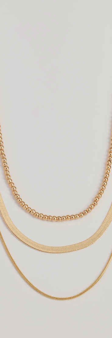 Chic Layers Multi-Chain Necklace Set, a trendy gold addition to women's going-out outfits, is ideal for Christmas party outfits, chic NYE attire, or winter night-out looks that keep you on-trend!