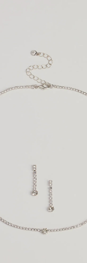 The Finest Glam Rhinestone Necklace Set helps create a chic silver women's cocktail outfit with a trendy texture and stylish design, ideal for wedding guest cocktail outfits or dinner parties.