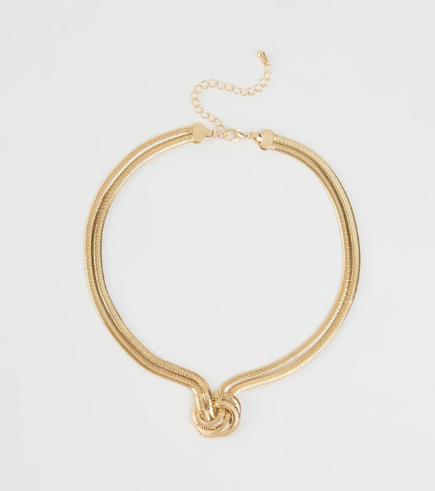 Sleek And Bold Snake Chain Necklace