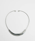 The Sleek And Classic Circle Collar Necklace in silver brings edge and energy to your vibe, ready to elevate any festival look or concert outfit.
