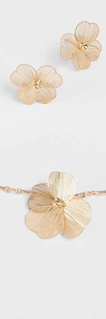 Season Of Bloom Flower Necklace And Earrings Set