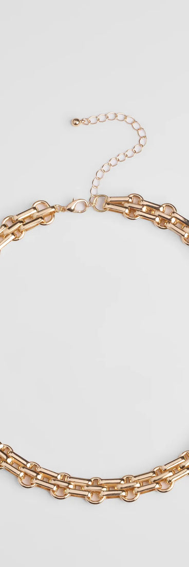 The Always Linked Statement Chain Necklace in gold brings edge and energy to your vibe, ready to elevate any festival look or concert outfit.