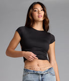 The Dainty Luxe Rhinestone Layered Belly Chain in gold brings edge and energy to your vibe, ready to elevate any festival look or concert outfit.