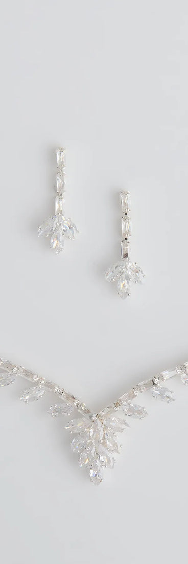 Get inspired with the Dazzling Match Necklace And Earrings Set, a feed-worthy silver piece that’s part of Windsor's updated and curated women’s clothing edit packed with must-have fall outfit ideas.