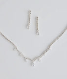 Stunning Pair Necklace And Earrings Set