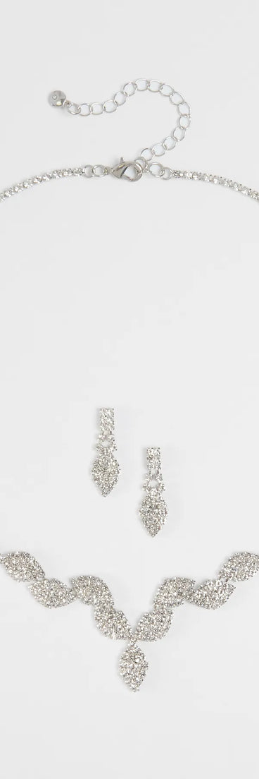 Get inspired with the Gorgeous Elegance Necklace And Earrings Set, a feed-worthy silver piece that’s part of Windsor's updated and curated women’s clothing edit packed with must-have fall outfit ideas.