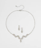 Gorgeous Elegance Necklace And Earrings Set