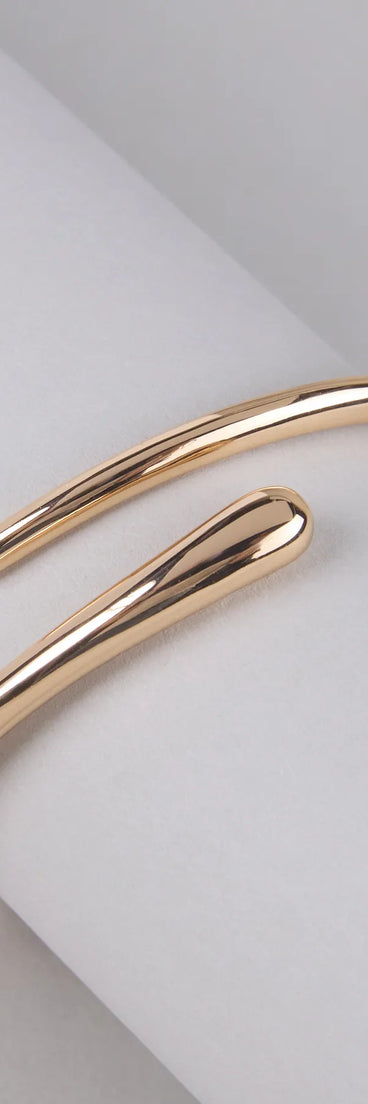 Low-Key Luxe Overlap Bracelet