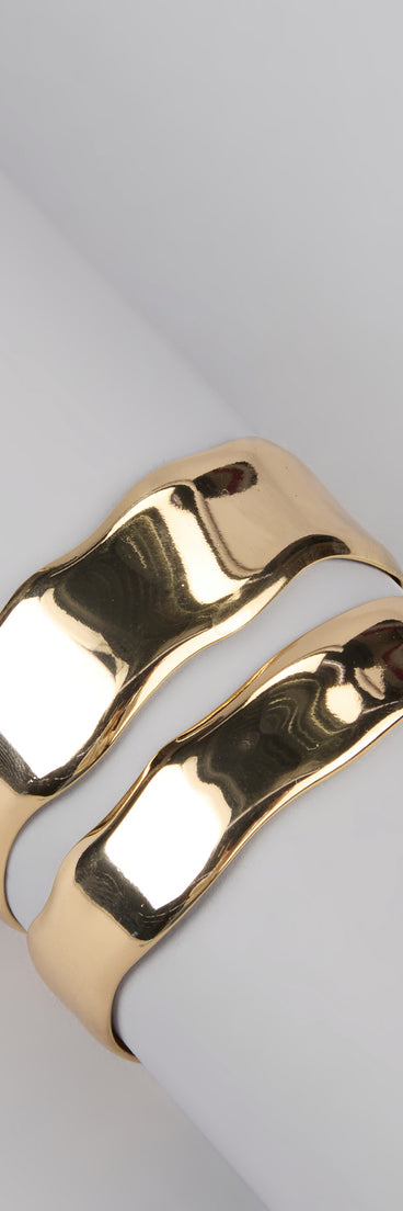 Shining Drama Cuff Bracelet