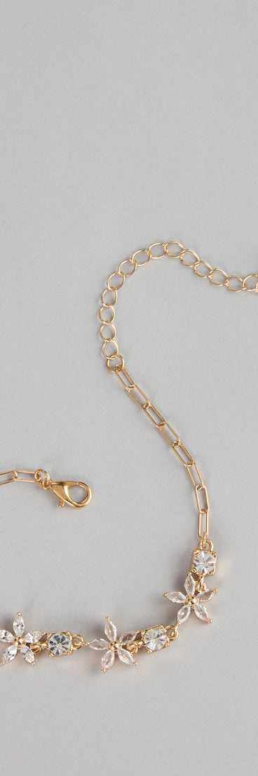 Elegant Bloom Cubic Zirconia Bracelet