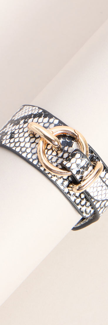 Bold Look Snake Print Faux Leather Bracelet Cuff