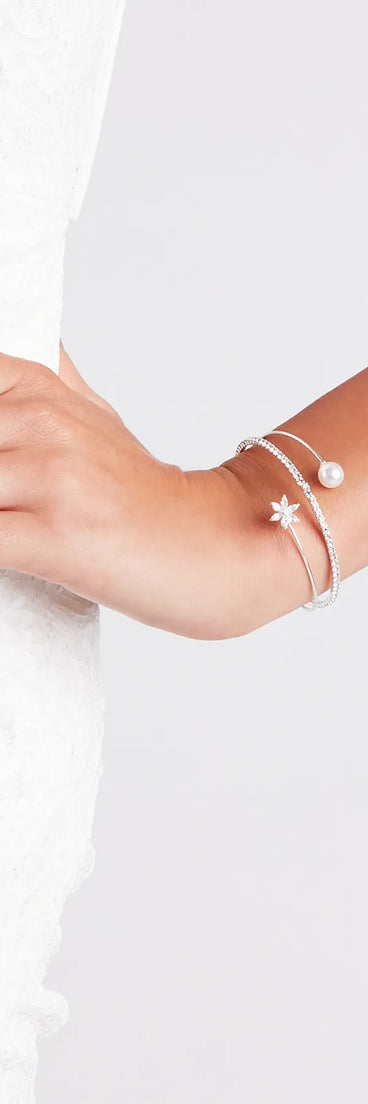 Dainty Luxe Rhinestone And Pearl Bracelet