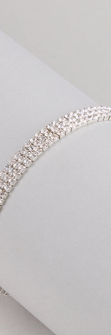 Get inspired with the Luxe Staple Rhinestone Stretch Bracelet, a feed-worthy piece that’s part of Windsor's updated and curated women’s clothing edit packed with must-have fall outfit ideas.