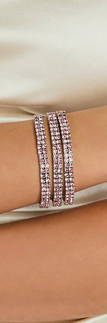 Homecoming jewelry and accessories like the Luxe Touch Rhinestone Stretch Bracelet Set provide the finishing touch to help you dazzle at HOCO 2024!