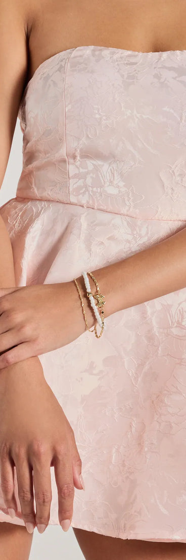 Homecoming jewelry and accessories like the Butterfly Kisses Three-Pack Bracelet Set provide the finishing touch to help you dazzle at HOCO 2025!