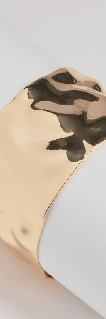 Sleek And Chic Hammered Metal Cuff