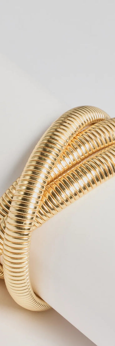 Twisted Snake Chain Metal Bracelet, a trendy gold addition to women's going-out outfits, is ideal for Christmas party outfits, chic NYE attire, or winter night-out looks that keep you on-trend!