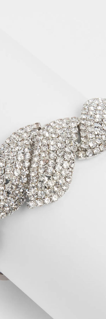 Get inspired with the Elegantly Glam Rhinestone Braided Clasp Bracelet, a feed-worthy silver piece that’s part of Windsor's updated and curated women’s clothing edit packed with must-have fall outfit ideas.