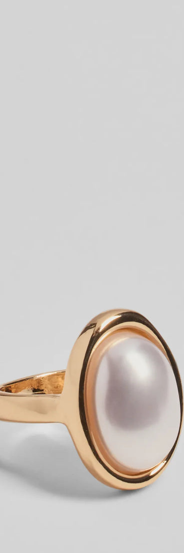 Elegant And Chic Pearl Statement Ring