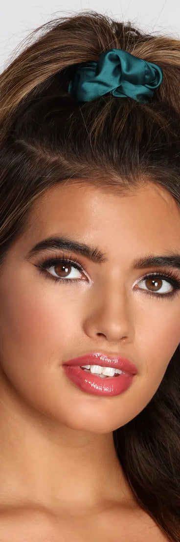 Flirt A Little Scrunchie Set