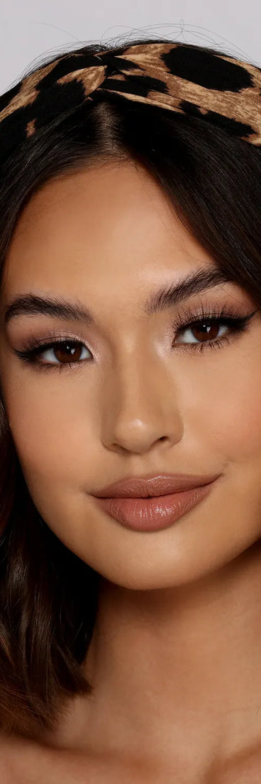 Fierce And Chic Knot Detail Headband