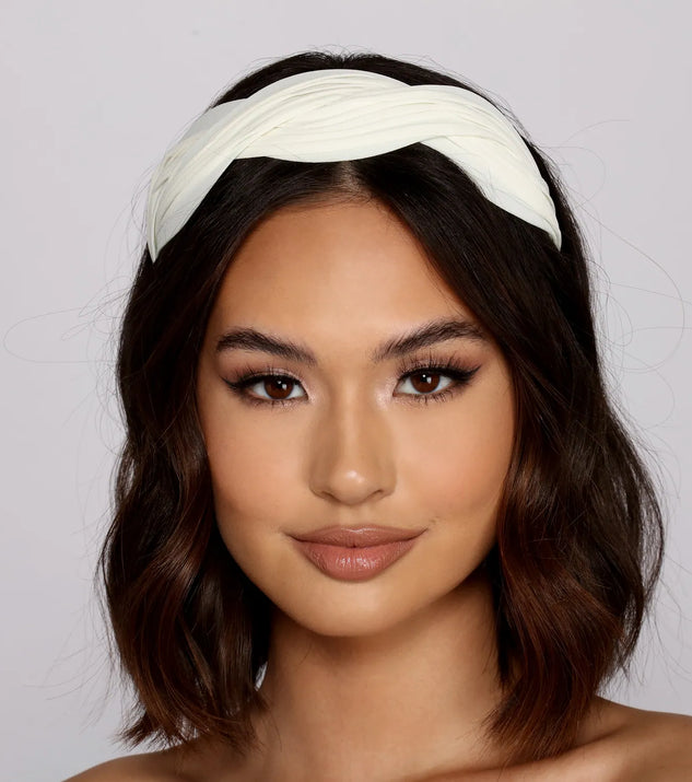 Trendy Twisted Detail Headband