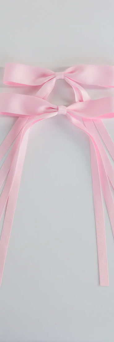 Stay on-trend this season with the Dearly Loved Two Pack Hair Bow Set, a must-have for creating stylish and effortless spring outfits for women.