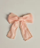 
Upgrade your style game for 2025 with the Feeling So Charmed Faux Pearl Chiffon Hair Bow in pink, perfect for any fashion-forward wardrobe.