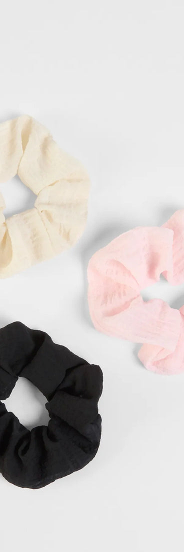 Cute Essentials Scrunchie Three Pack Set