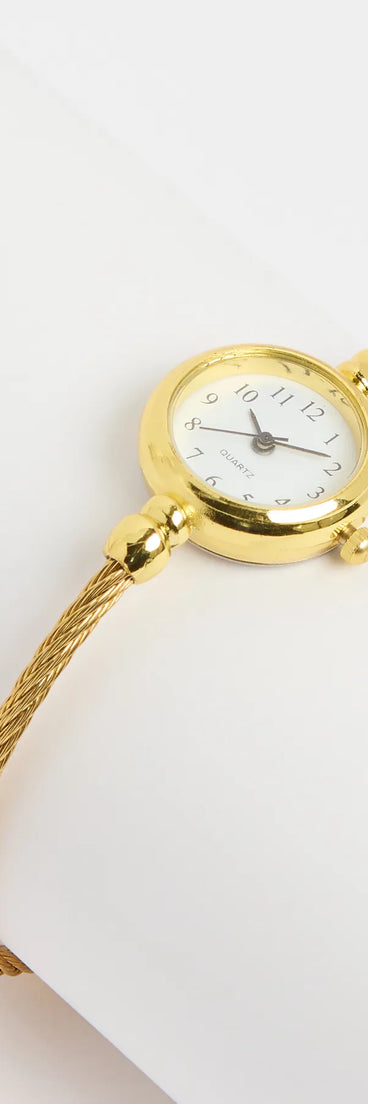 Get inspired with the Ahead Of Time Memory Wire Watch Bracelet, a feed-worthy gold piece that’s part of Windsor's updated and curated women’s clothing edit packed with must-have fall outfit ideas.