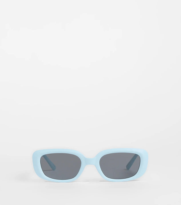 The Meet Downtown Retro Square Sunglasses in light blue brings edge and energy to your vibe, ready to elevate any festival look or concert outfit.