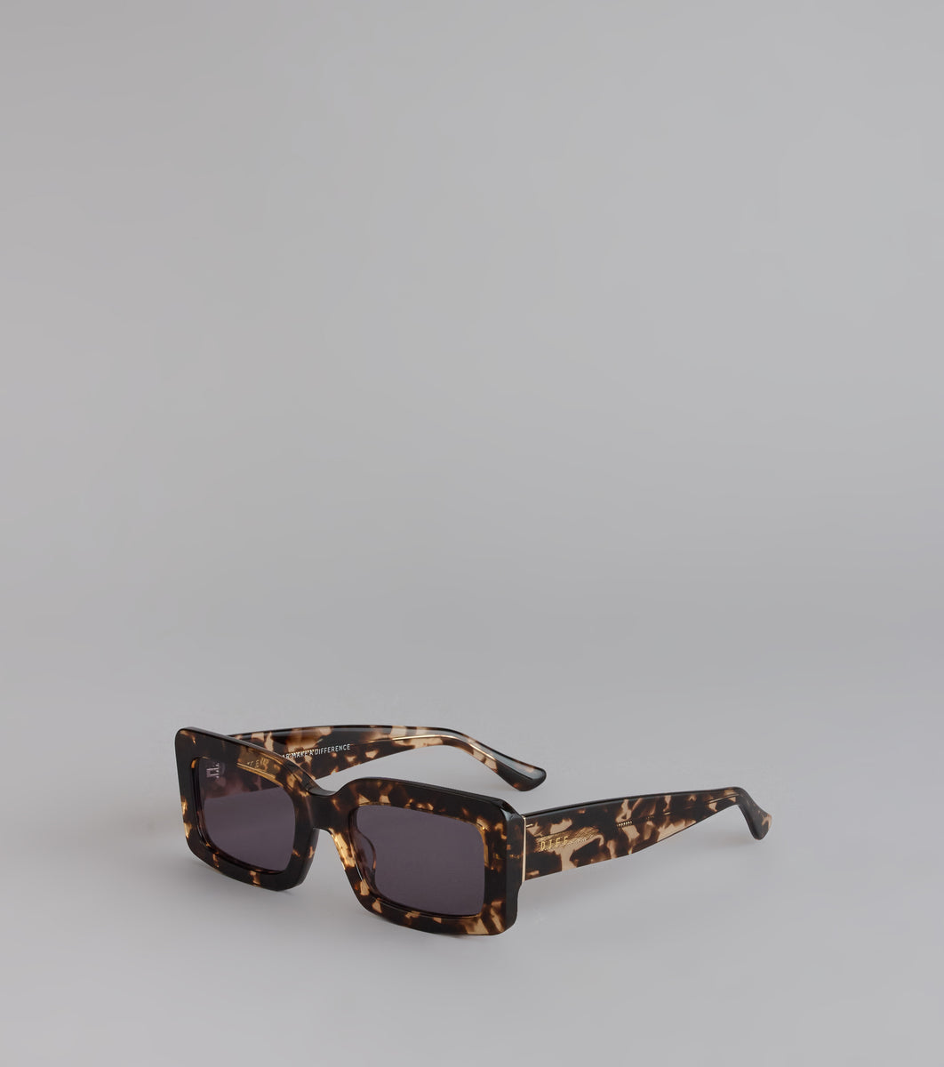 DIFF Espresso Run Square Sunglasses & Windsor