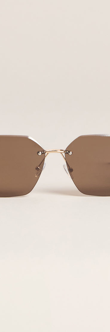 Sleek Strike Square Sunglasses