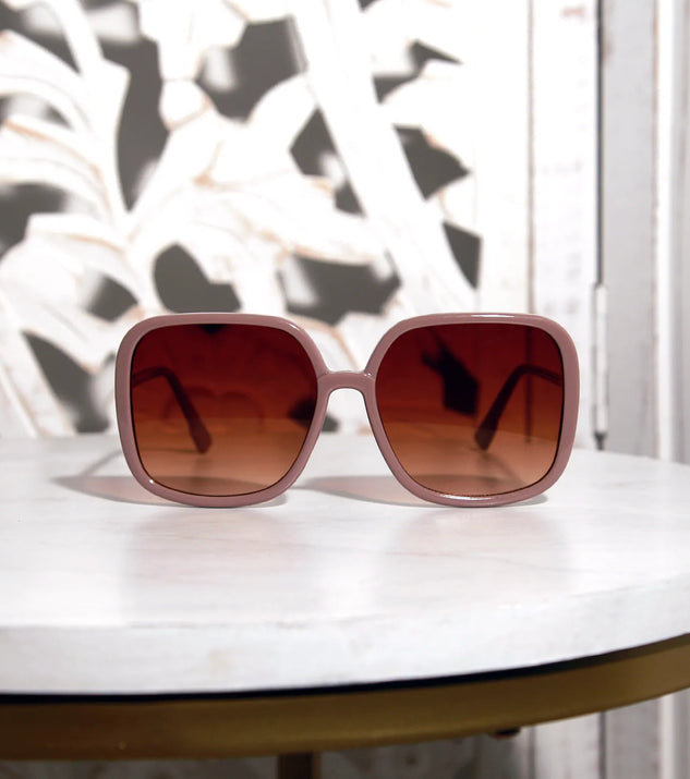 Star Quality Oversized Sunglasses