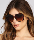 Throwing Shade Square Frame Sunglasses