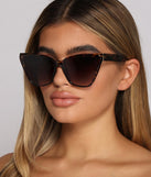 Diva Vibes Cat-Eye Sunglasses