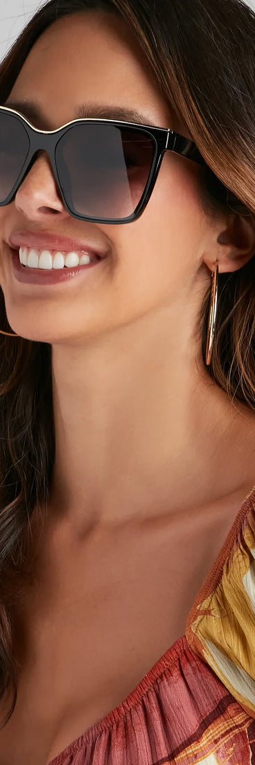 Top Style Gold Trim Sunglasses