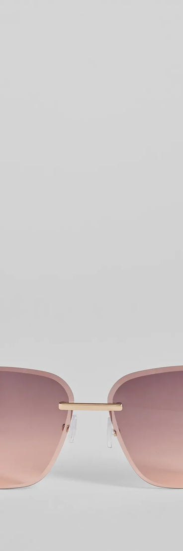 Cutest Vision Chain Link Trim Sunglasses, a trendy rose gold addition to women's going-out outfits, is ideal for Christmas party outfits, chic NYE attire, or winter night-out looks that keep you on-trend!