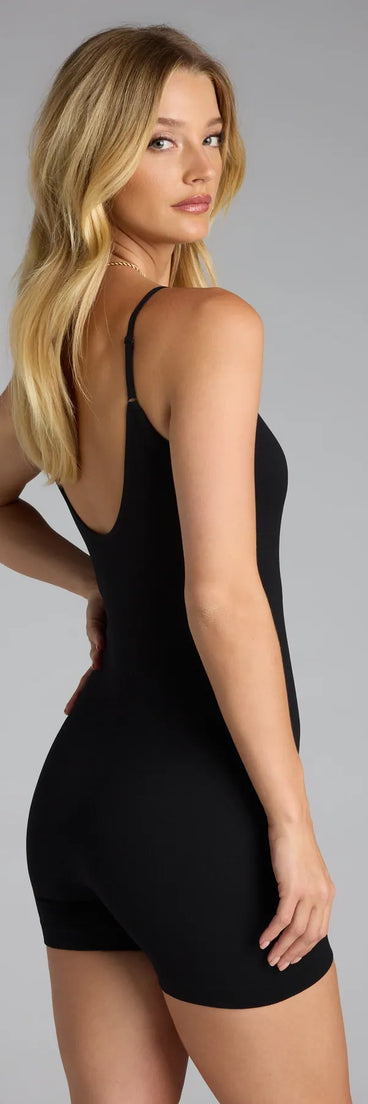 Designed for campus outfits, sleek workwear, and on-the-go moments, the One and Done Knit Sleeveless Romper is a trendy black bottom for women bringing effortless fall versatility.