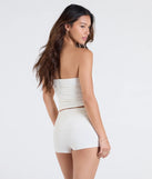 From bold to effortless, the Relaxed Perfection Strapless Pajama Top lets you define your vibe with ivory tops that speak your style.