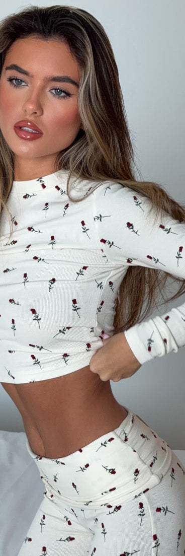 Cozy Bloom Rose Print Knit Pajama Top