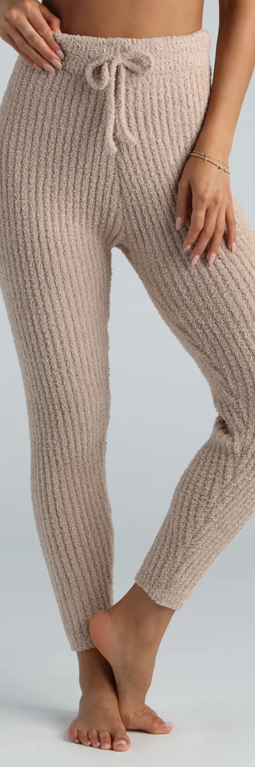 Feeling The Vibe High-Rise Chenille Joggers