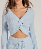 
Upgrade your style game for 2025 with the Cozy Life Chenille Knit Twist-Front Crop Top, perfect for any fashion-forward wardrobe.