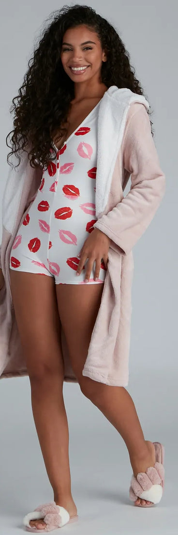 Keeping Knit Cozy Fleece Robe