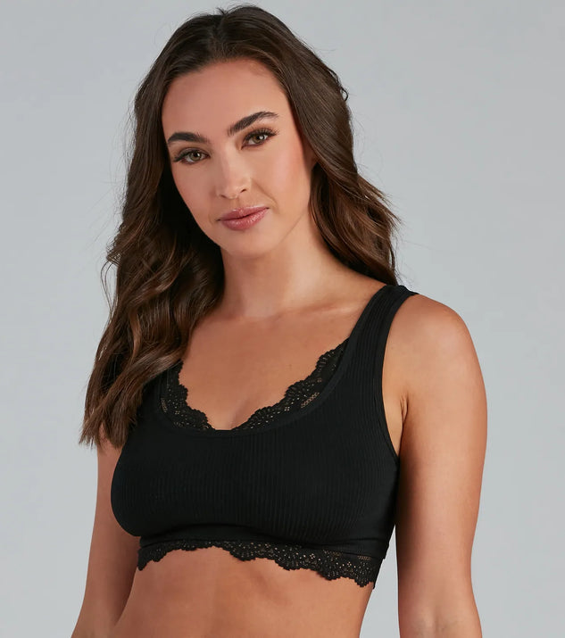 Flirty Lace Trim Scoop Neck Bralette