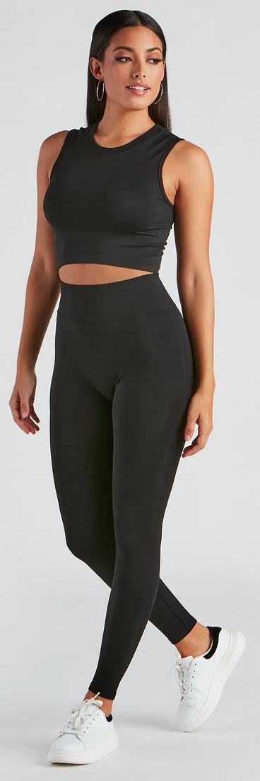 Smooth And Seamless Crop Top And Leggings Set
