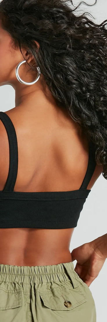 
Upgrade your style game for 2025 with the Effortless Essential Ribbed Knit Tank Bralette in black, perfect for any fashion-forward wardrobe.